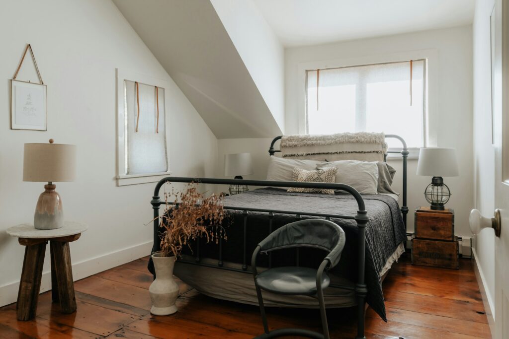 6510 Sabado Tarde, Unit 4